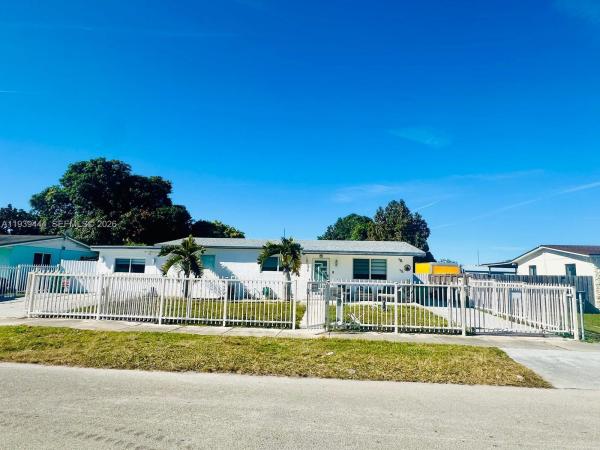South Miami Heights Residential, 19542 SW 120th Ave, South Miami Heights, Florida 33177, image 2