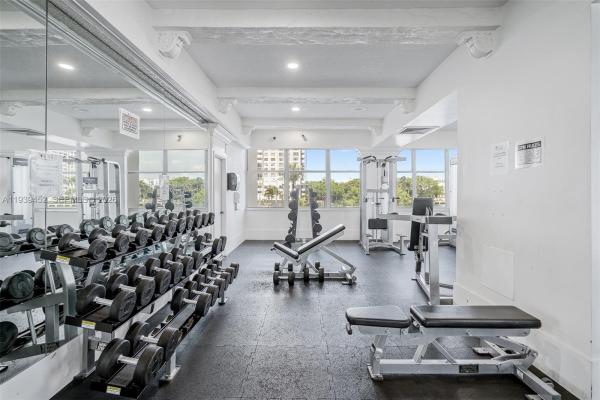 Del Prado, 18021 Biscayne Blvd #304-2, Aventura, Florida 33160, image 3