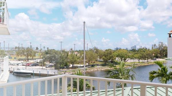 River Run South, 2415 NW 16th St Rd #410-1, Miami, Florida 33125, image 1