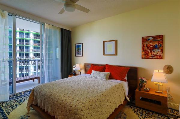 Opera Tower, 1750 N Bayshore Dr #1711, Miami, Florida 33132, image 2