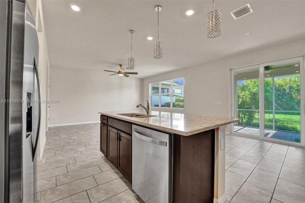 Parkview At Hillcrest, 4764 Eucalyptus Dr, Hollywood, Florida 33021, image 1