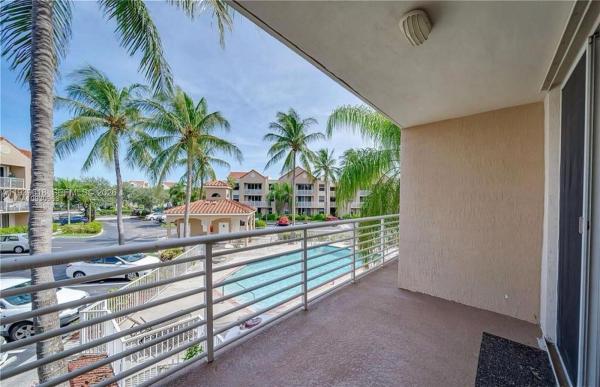 2711 Ocean Club Blvd #207, Dania Beach, Florida 33019, image 1