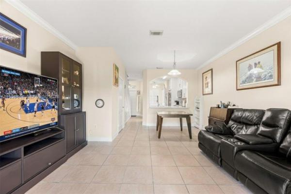 Hampton Place, 15750 SW 92nd Ave #21C, Palmetto Bay, Florida 33157, image 2