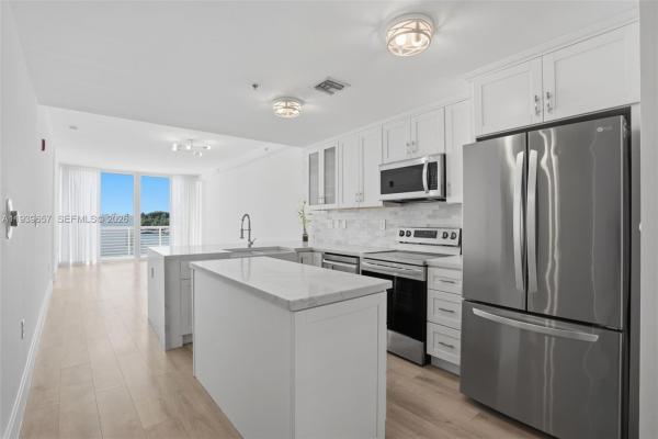 Regatta At Indian Creek, 6580 Indian Creek Dr #304, Miami Beach, Florida 33141, image 1