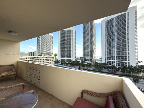 Plaza Towers, 1833 S Ocean Dr #1402, Hallandale Beach, Florida 33009, image 1