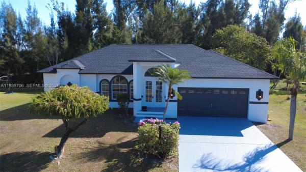 14441 Pine Lily Dr, Fort Myers, Florida 33908, image 1
