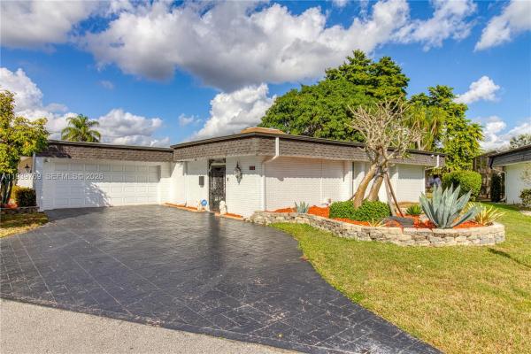 The Woodlands, 4806 Banyan Ln, Tamarac, Florida 33319, image 1