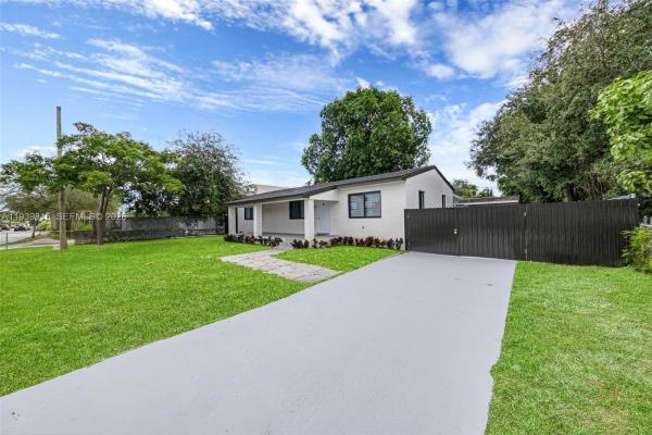 Carolinda Park, 2250 NW 95th St, West Little River, Florida 33147, image 3