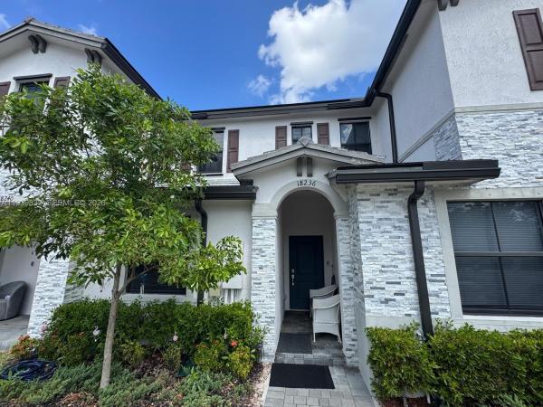 18236 SW 148th Rd, Unincorporated Dade County, Florida 33187, image 1