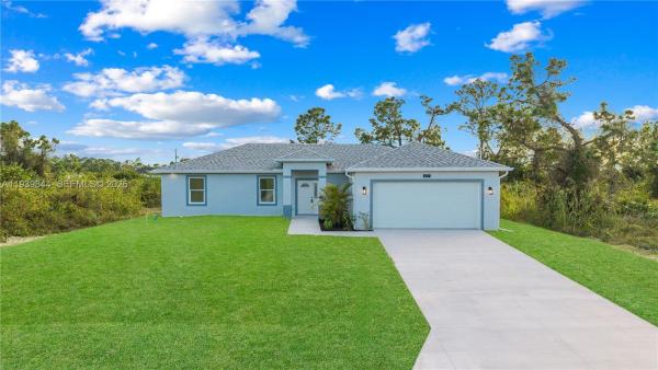Lehigh Acres, 3117 W 64th W, Lehigh Acres, Florida 33971, image 2