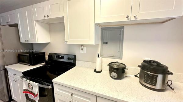 Wildwood River Villas, 2651 NW 13th St #41, Miami, Florida 33125, image 3