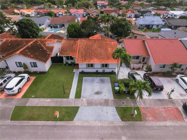 Kendale Royal, 14766 SW 81st St, Kendall West, Florida 33193, image 3