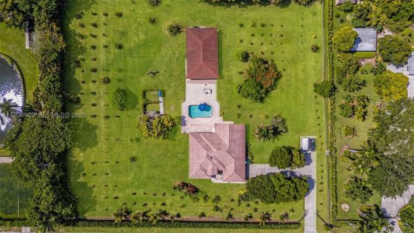 Sunshine Ranches, 12851 Luray Rd, Southwest Ranches, Florida 33330, image 2