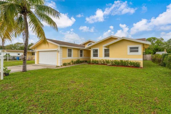 Hyde Park, 4501 SW 26th St, West Park, Florida 33023, image 1