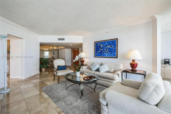 North Tower At The Point, 21205 NE 37th Ave #1802, Aventura, Florida 33180, image 2