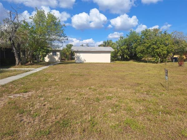245 E Pkwy, Cape Coral, Florida 33904, image 3