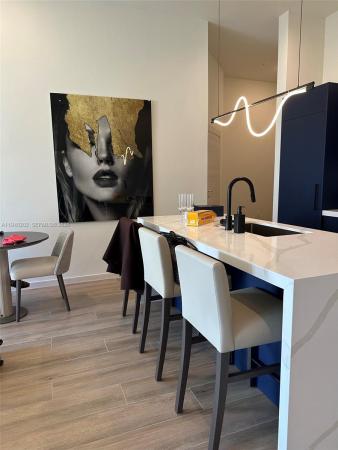 The Avenue Coral Gables, Coral Gables, Florida 33146, image 2