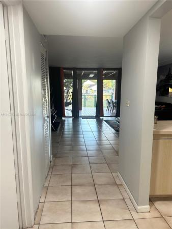 Greenway Lakes, 2121 SW 122nd Ct, Tamiami, Florida 33175, image 3