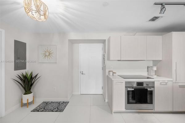 Paraiso Bayviews, 501 NE 31st St #1503, Miami, Florida 33137, image 2