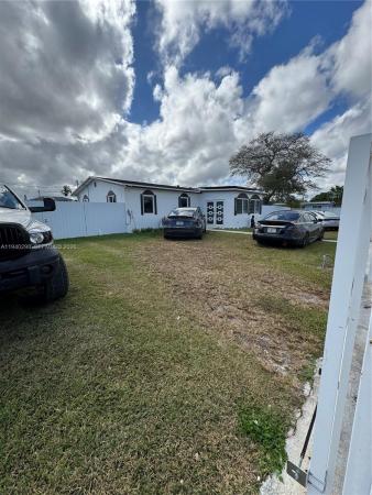 Leisure City Residential, 14540 SW 291st St, Leisure City, Florida 33033, image 2