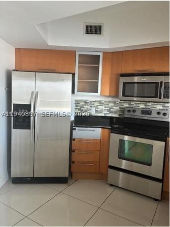 Opera Tower, 1750 N Bayshore Dr #1714, Miami, Florida 33132, image 3