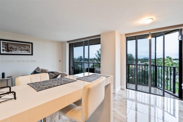 Blue Lake, 3400 Blue Lake Dr #505, Pompano Beach, Florida 33064, image 2