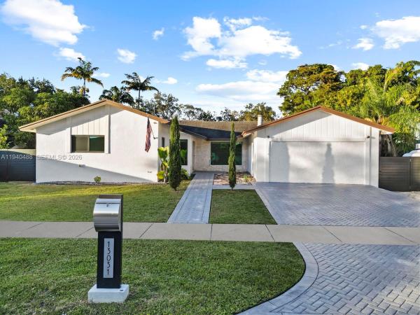Lindgren West, 13031 SW 117th St, The Crossings, Florida 33186, image 2