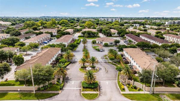 Cedars Woods Homes, 14116 SW 260th St #105, Naranja, Florida 33032, image 2