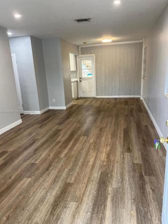 130 NE 171st Ter, Miami, Florida 33162, image 1