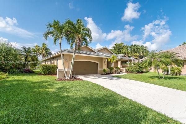 Tequesta At Country Isles, 1051 Woodfall Ct, Weston, Florida 33326, image 1