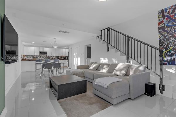 Amalfi In The Gables, 1405 Galiano St #4, Coral Gables, Florida 33134, image 3