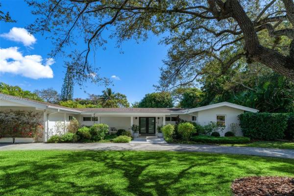 Pine Tree Estates, 12685 SW 81st Ave, Pinecrest, Florida 33156, image 1