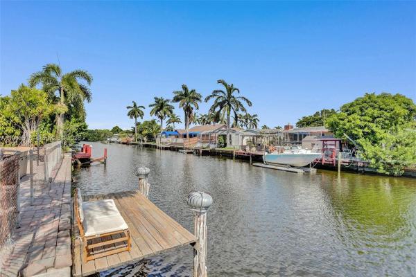 Sunset Isles, 2827 Arthur St, Hollywood, Florida 33020, image 2