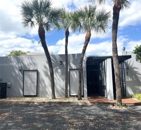 Windmill Gate, 6417 Windmill Gate Rd, Miami Lakes, Florida 33014, image 1