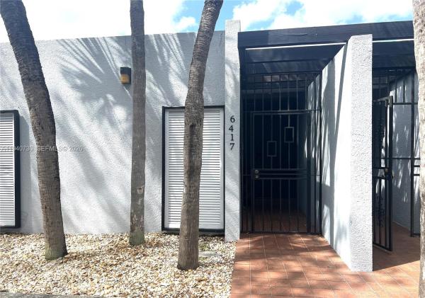 Windmill Gate, 6417 Windmill Gate Rd, Miami Lakes, Florida 33014, image 2