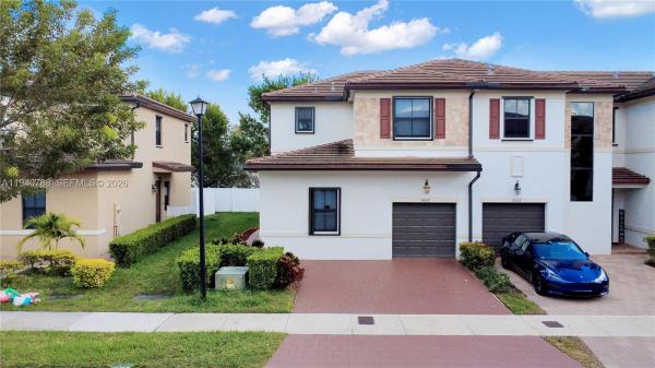 Aquabella, 10137 W 32nd Ln, Hialeah, Florida 33018, image 1