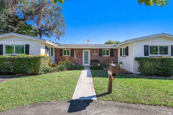 Griffing Biscayne Park Estates, 11339 NE 8th Ct, Biscayne Park, Florida 33161, image 2