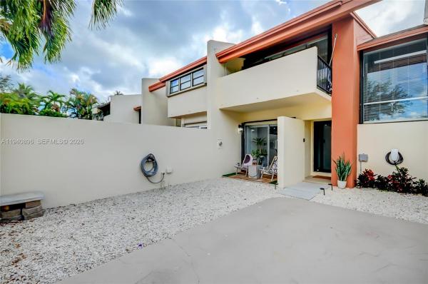 Unincorporated Dade County, Florida 33173, image 1