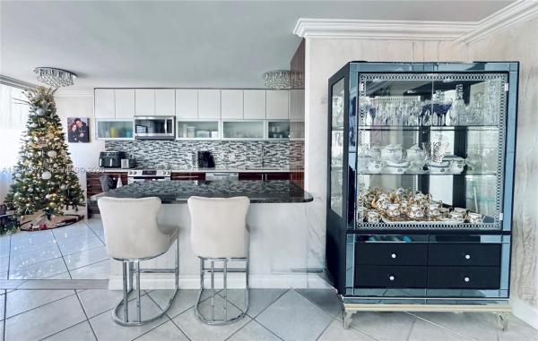 Malaga Towers, 1920 S Ocean Dr #6A, Hallandale Beach, Florida 33009, image 1