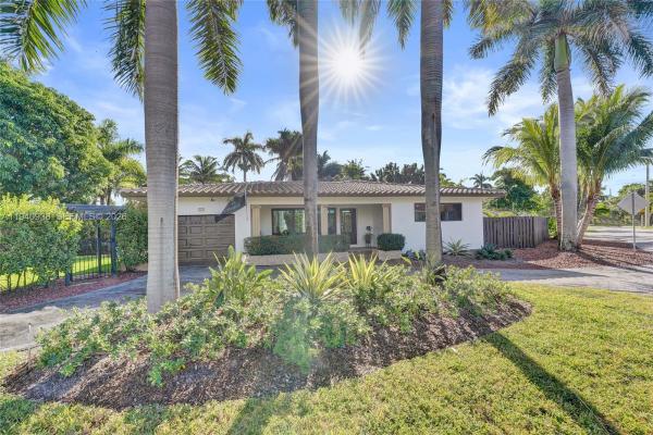 Hollywood Lakes, 1254 Buchanan St, Hollywood, Florida 33019, image 1
