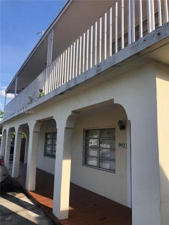 Hialeah Residential, 992 E 18th St, Hialeah, Florida 33013, image 1