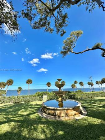 2611 S Indian River Dr, Fort Pierce, Florida 34950, image 1