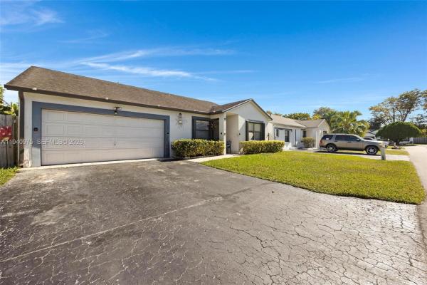 Edgewater Park, 13525 SW 115th Pl, Richmond Heights, Florida 33176, image 1