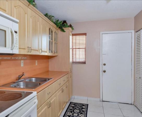 Westland Eden, 1900 W 54th St #307, Hialeah, Florida 33012, image 1