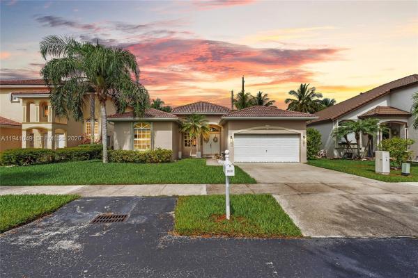 Dunwoodie At Keys Gate, 2630 Dunwoodie Pl, Homestead, Florida 33035, image 2