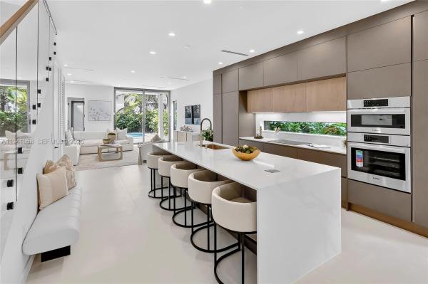 Palmhurst, 3084 Indiana St, Miami, Florida 33133, image 3
