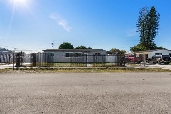 Realsite Estates, 4310 NW 187th Ter, Miami Gardens, Florida 33055, image 2