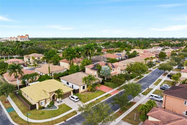 Estates At Mendicino, 918 NE 36th Ave, Homestead, Florida 33033, image 3