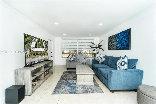 Omega, 7500 NW 17th St #207, Plantation, Florida 33313, image 1