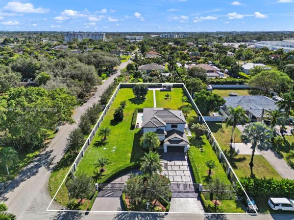 Redland Acres Avocado Homes, 15402 SW 274th St, Redland, Florida 33032, image 3